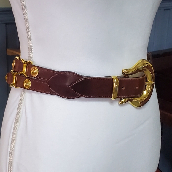 Streets Ahead Brown Leather Belt with Gold Buckle. main image 7